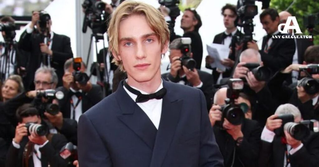 levon-roan-thurman-hawke-personal-details-at-a-glance
